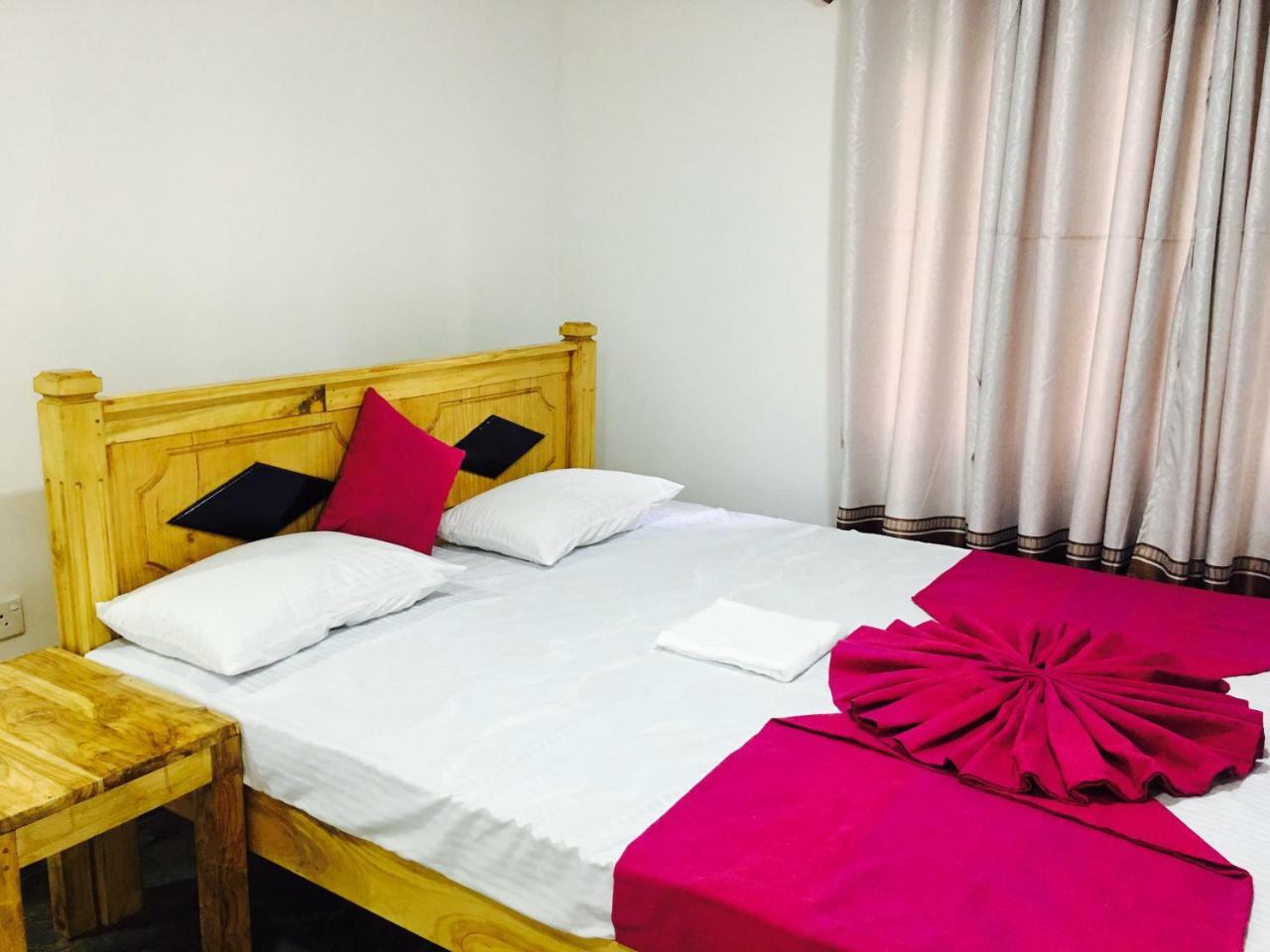 Udawalawa Safari Resort اوداوالاوي المظهر الخارجي الصورة